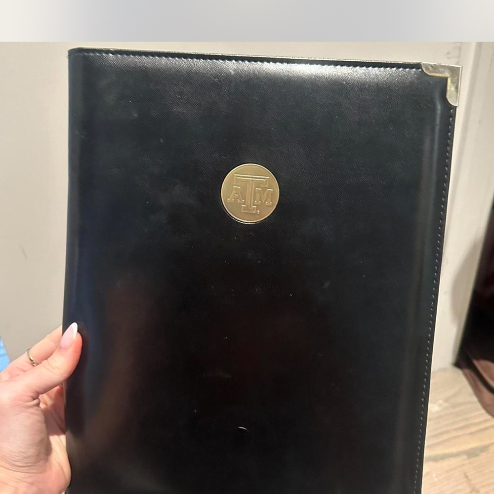 Texas a&m resume leather binder